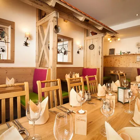 Der Sailer & Restaurant ホテル