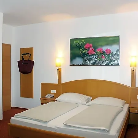 Der Sailer & Restaurant Hotel 3*