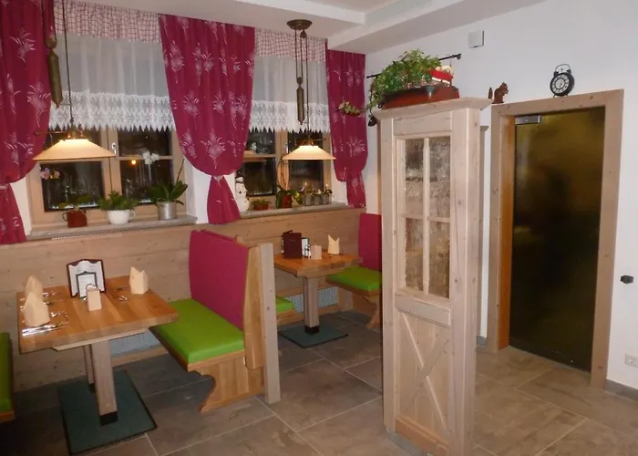 Der Sailer & Restaurant 酒店 上陶恩